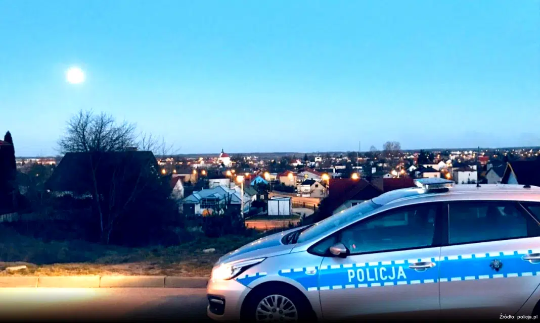 Akcja promująca bezpieczeństwo zimowe wśród młodzieży w Żukowie